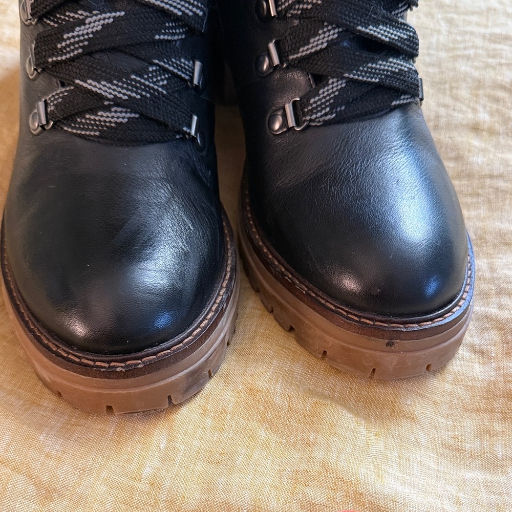 Gentle souls by Kenneth Cole Brooklyn Booties - Picture 9 of 17
